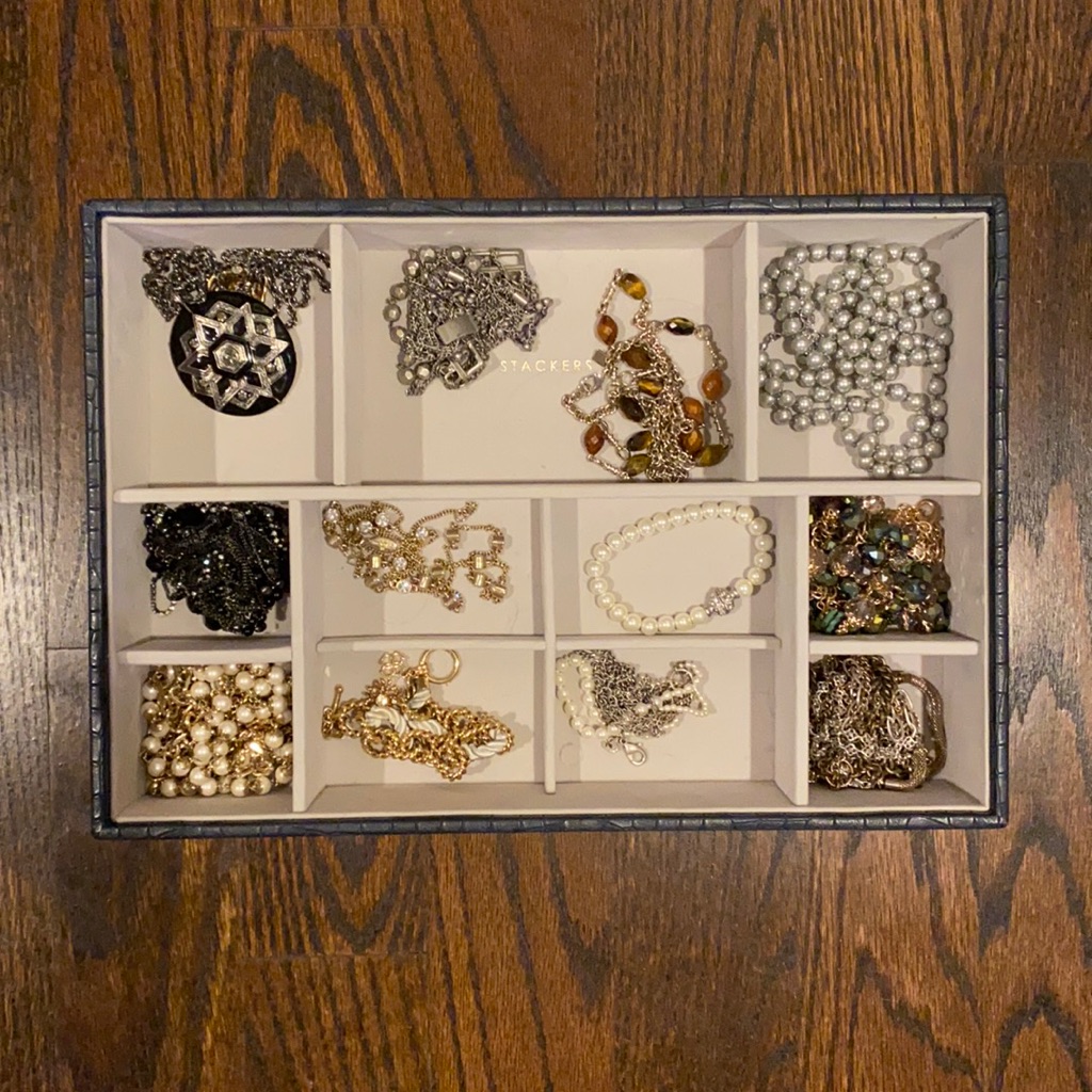 Various Jewelry Bracelets Necklaces Various Jewelry Bracelets Necklaces